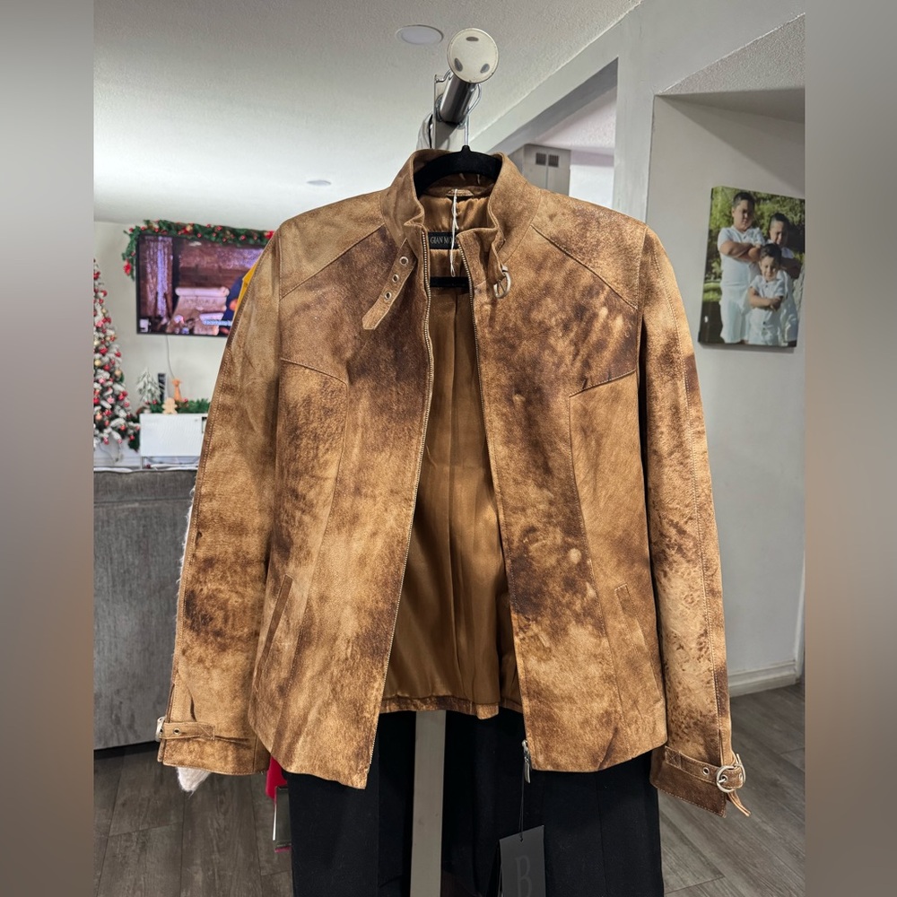 Distressed Brown Leather Jacket - Women